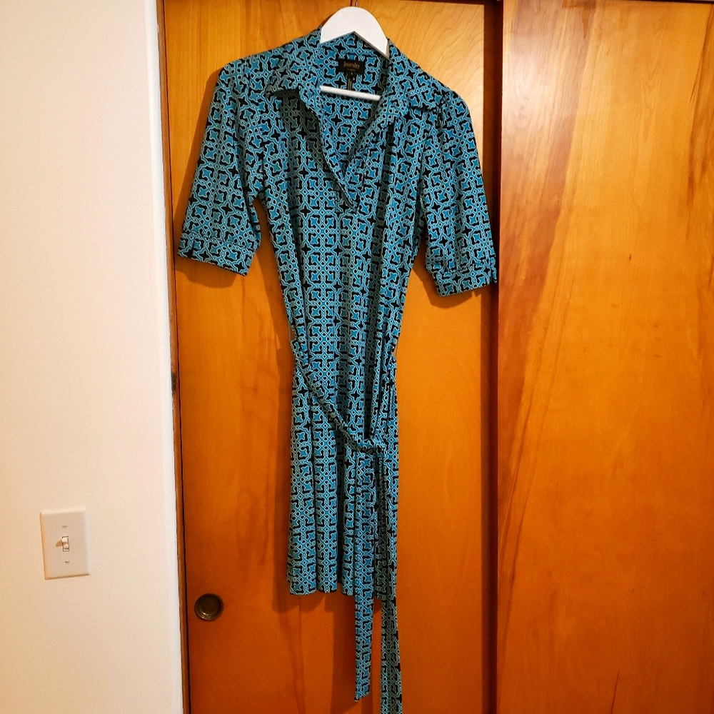 - Laundry by Shelli Segal Dress - size 8